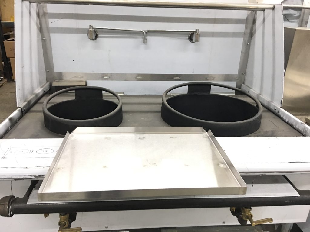 table r elements sum Sauce Woks C&R SERVICE Pan  INC. & for EQUIPMENT Shelf table r elements sum Sauce Woks C&R SERVICE Pan  INC. & for EQUIPMENT Shelf