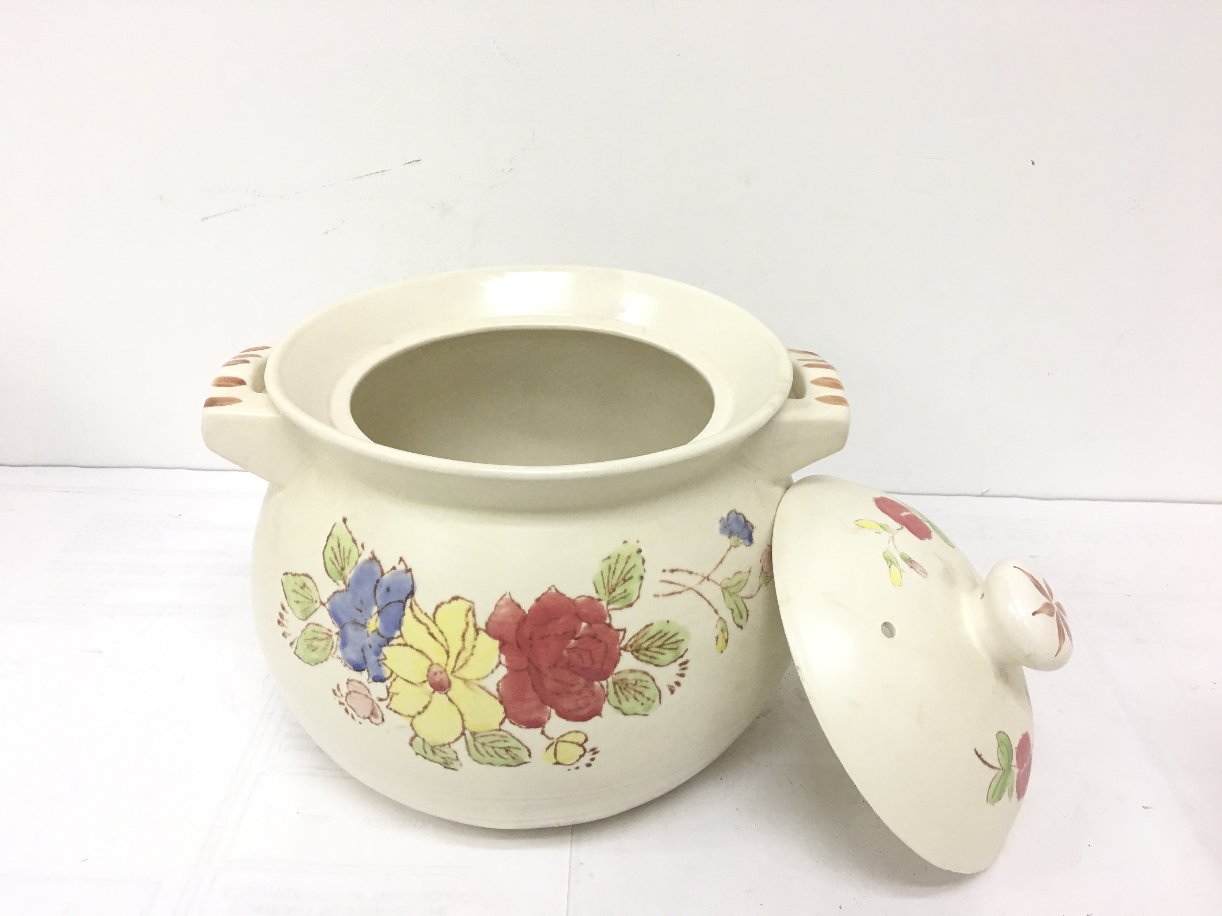 Asian Cooking/Serving Ware C&R EQUIPMENT SERVICE INC.